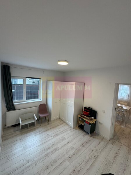 Casa 3 camere + dependinte, curte 380, Sabareni