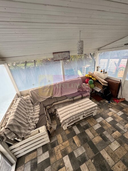 Casa 3 camere + dependinte, curte 380, Sabareni